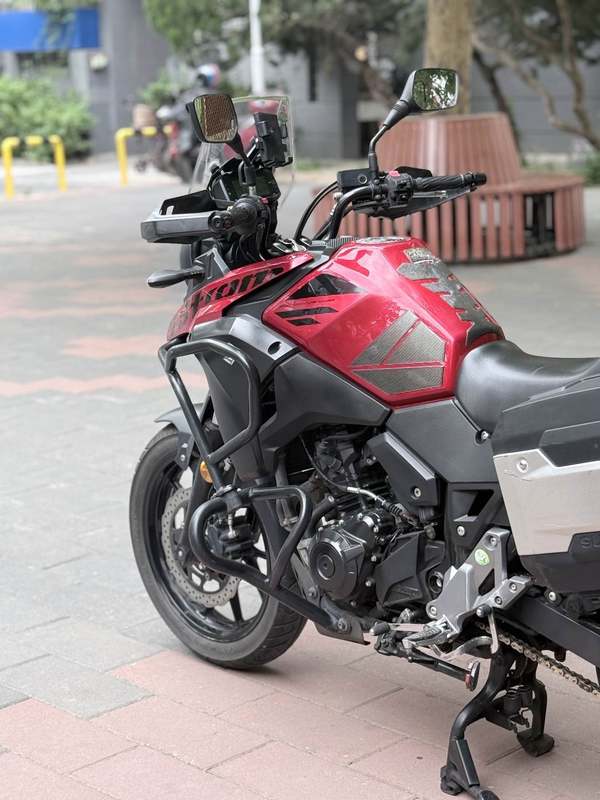 二手豪爵铃木DL250