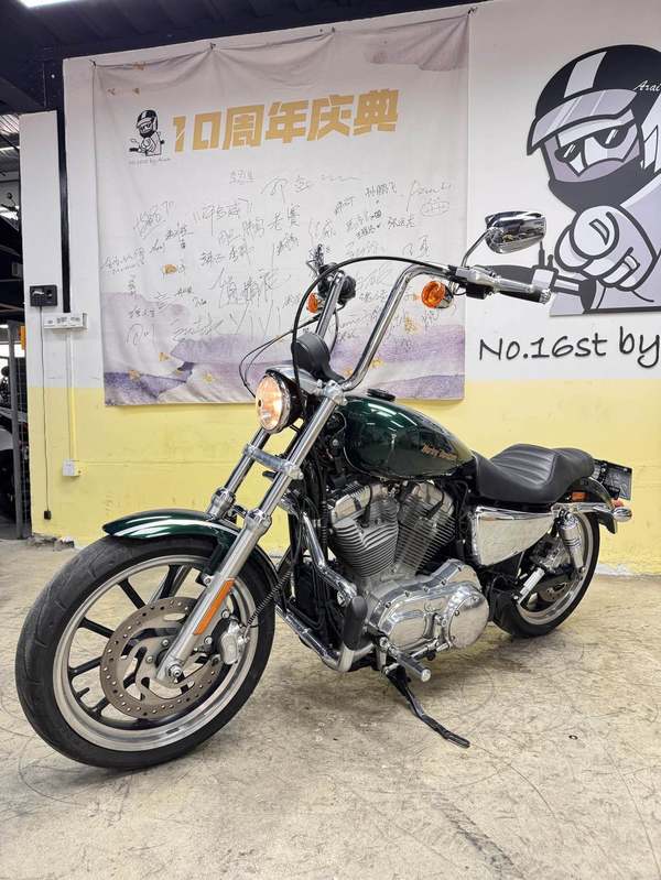 二手哈雷戴维森883L SuperLow