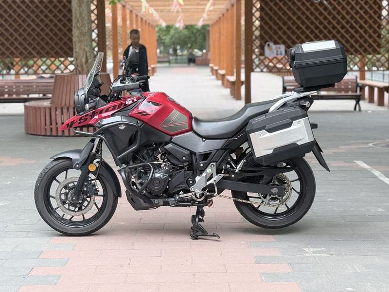二手豪爵铃木DL250