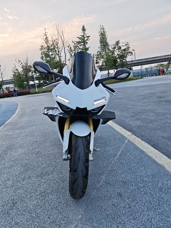 二手张雪机车500RR