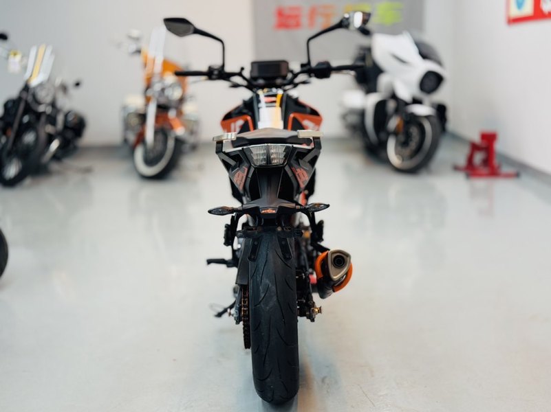 二手KTMR2R390 Duke