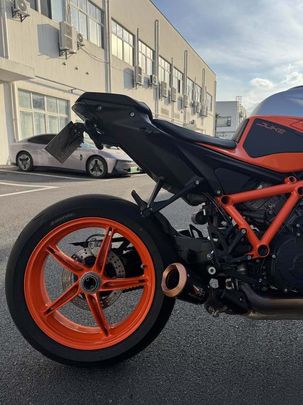 二手KTMR2R1290 Super Duke