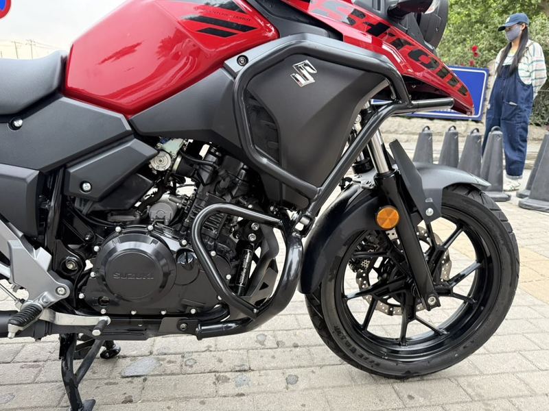 二手豪爵铃木DL250