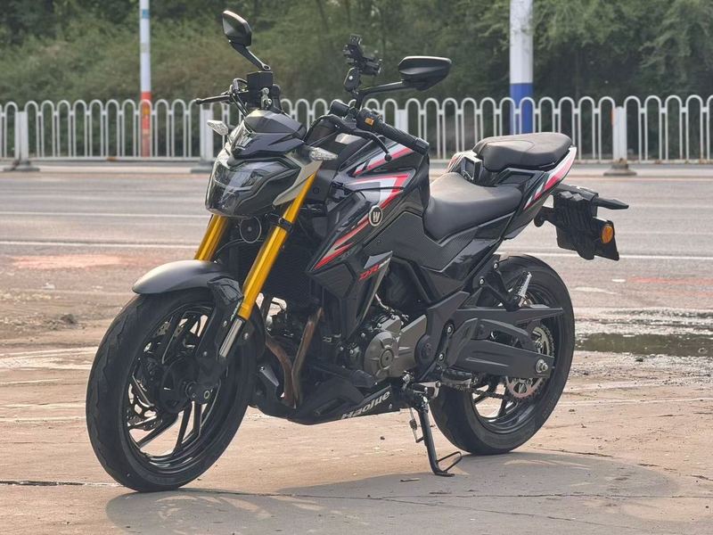 二手豪爵DR300