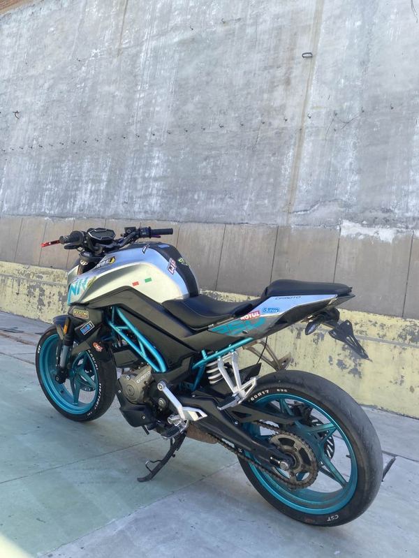二手春风250NK