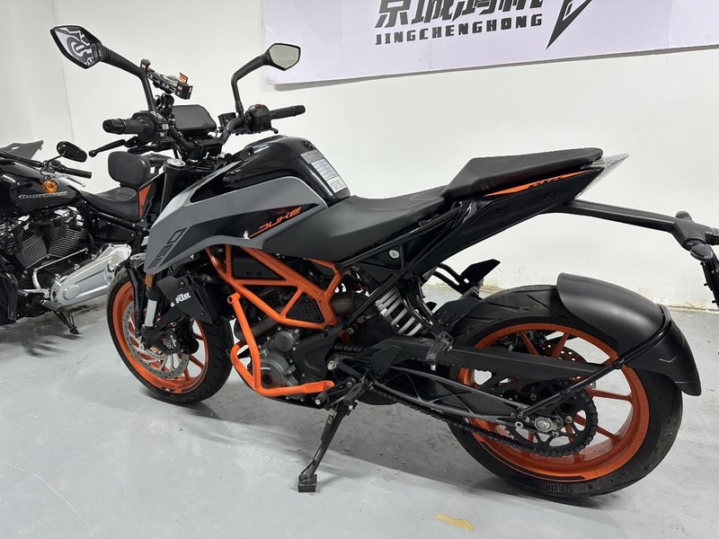 二手KTMR2R390 Duke