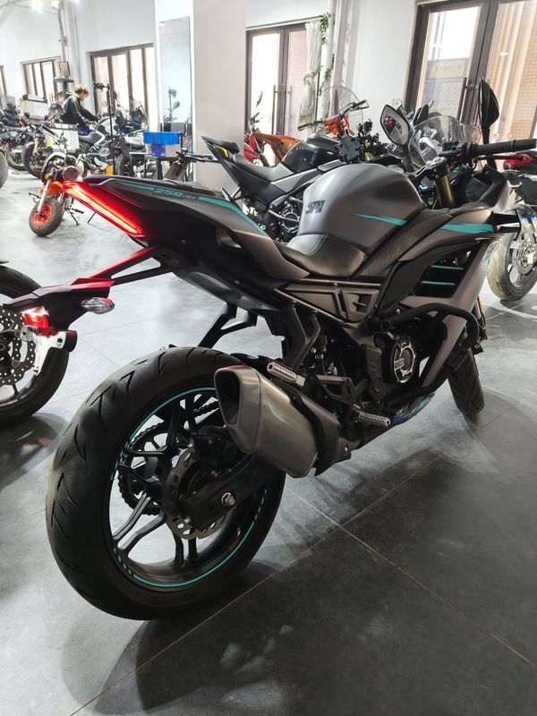 二手无极250RR