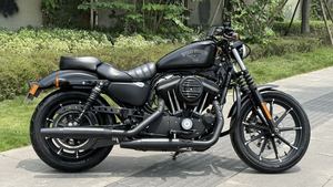 二手哈雷戴维森Iron883 硬汉