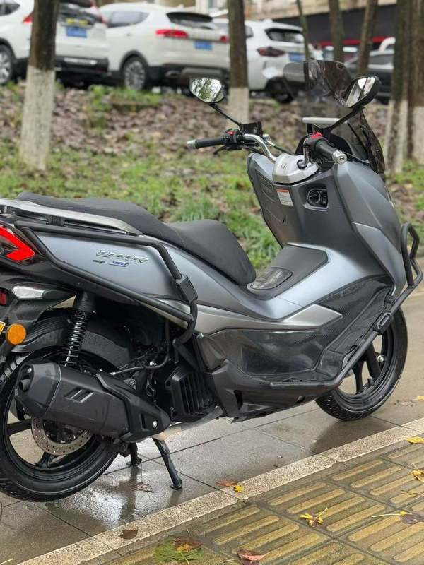 二手豪爵UHR150
