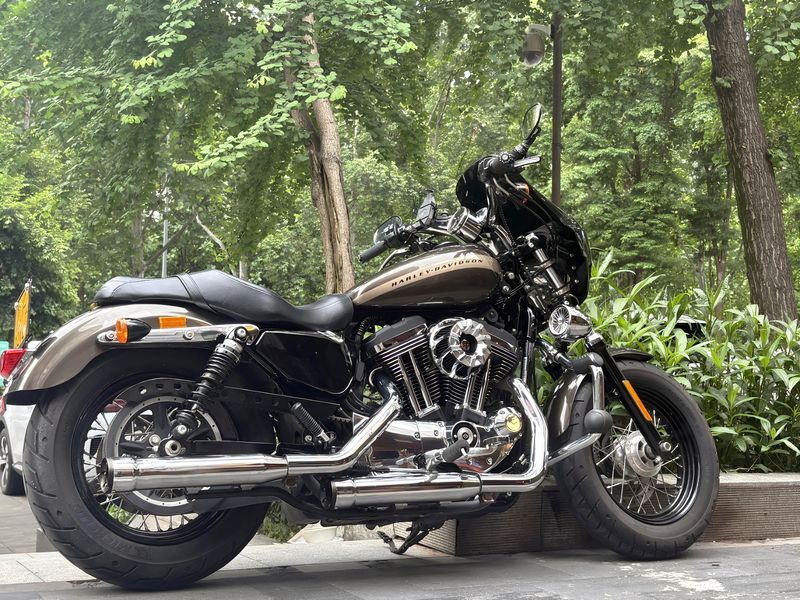 二手哈雷戴维森1200 Custom