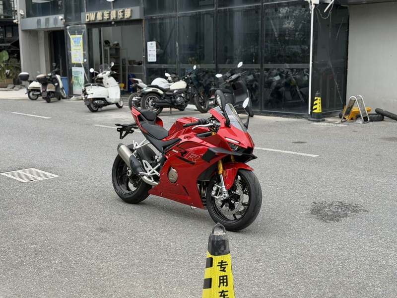 二手张雪机车500RR
