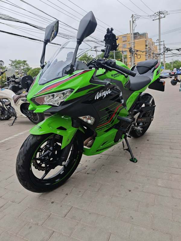二手川崎Ninja 400