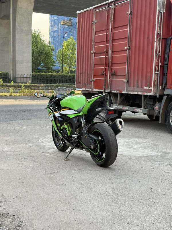 二手川崎Ninja ZX-6R 