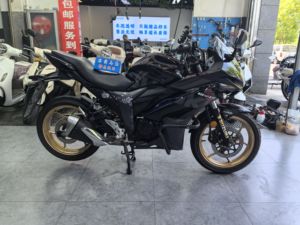 二手济南铃木极客飒 Gixxer 155