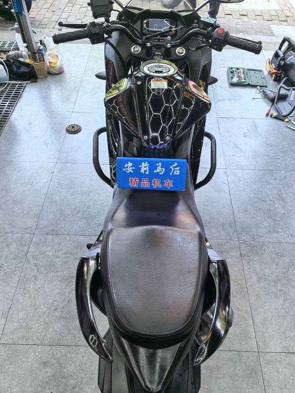 二手济南铃木极客飒 Gixxer 155