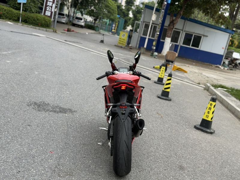 二手张雪机车500RR