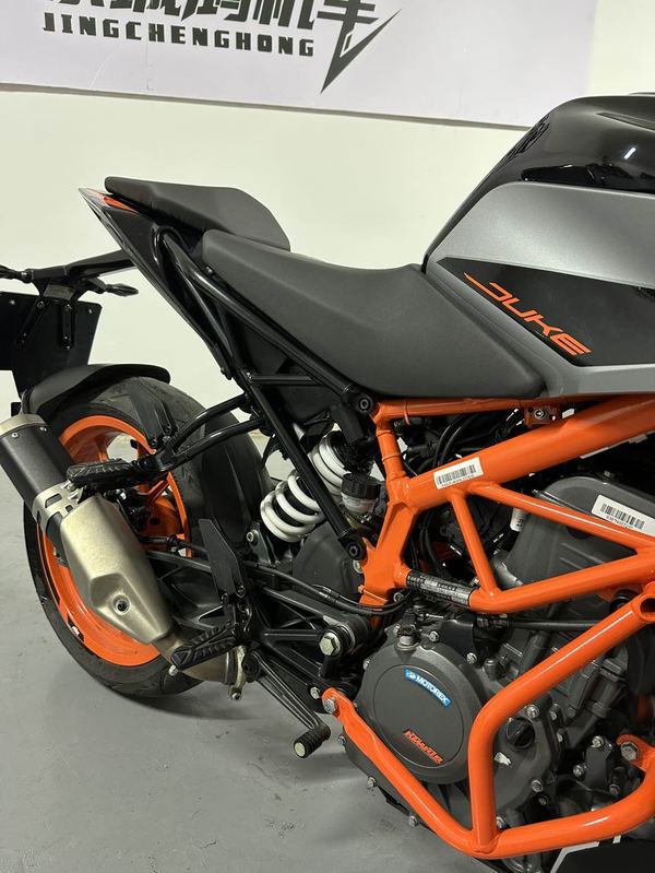 二手KTMR2R390 Duke