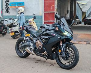 二手本田CBR650R