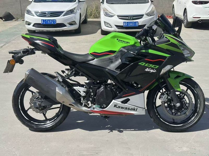 二手川崎Ninja 400