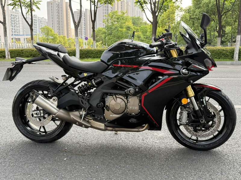二手QJMOTOR赛600