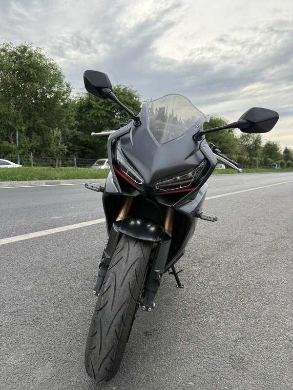 二手本田CBR650R