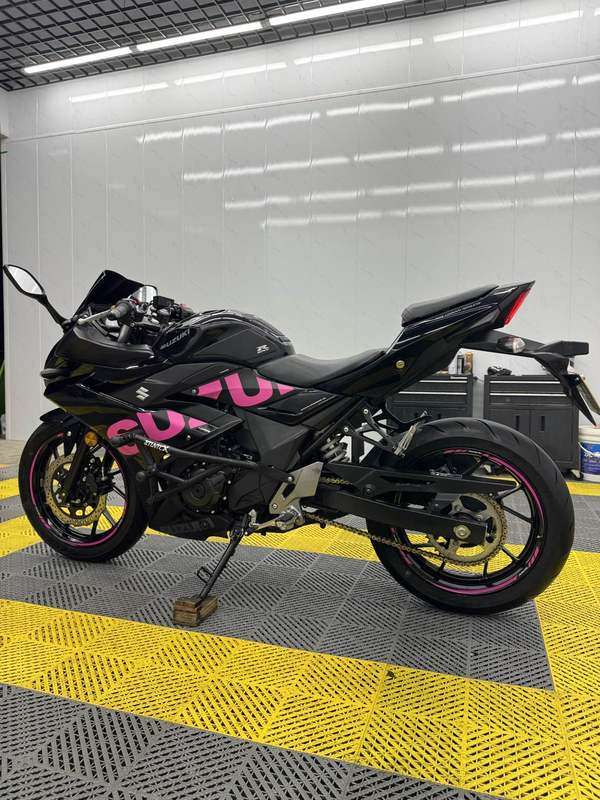 二手豪爵铃木GSX250R