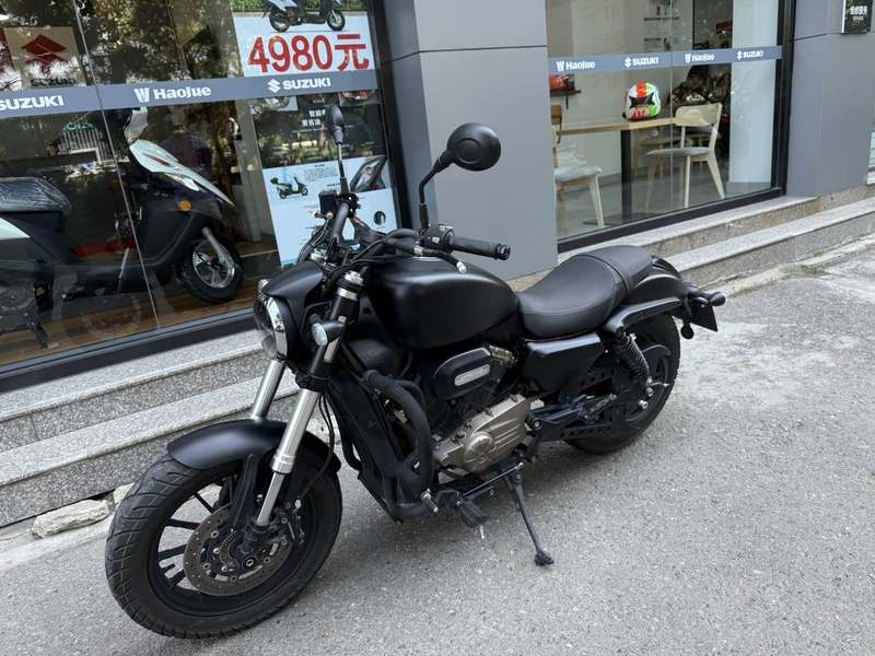 二手QJMOTOR闪300