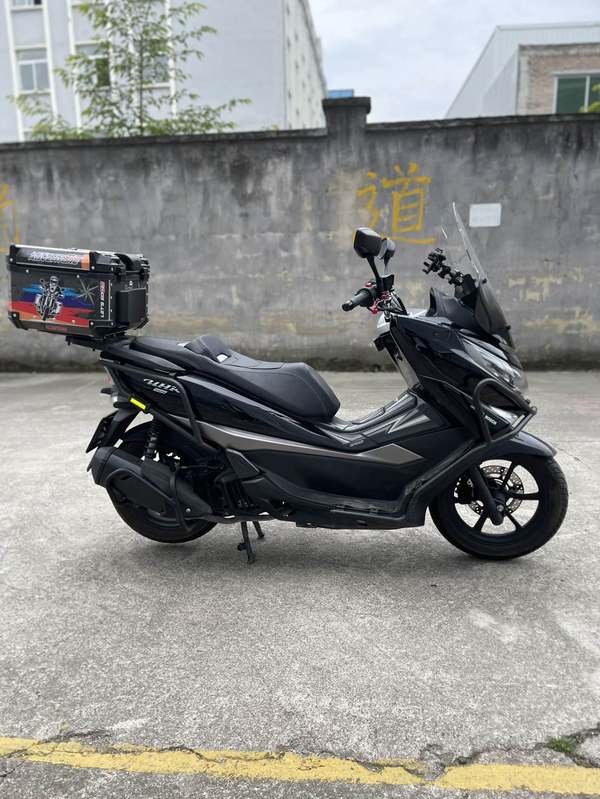 二手豪爵UHR150