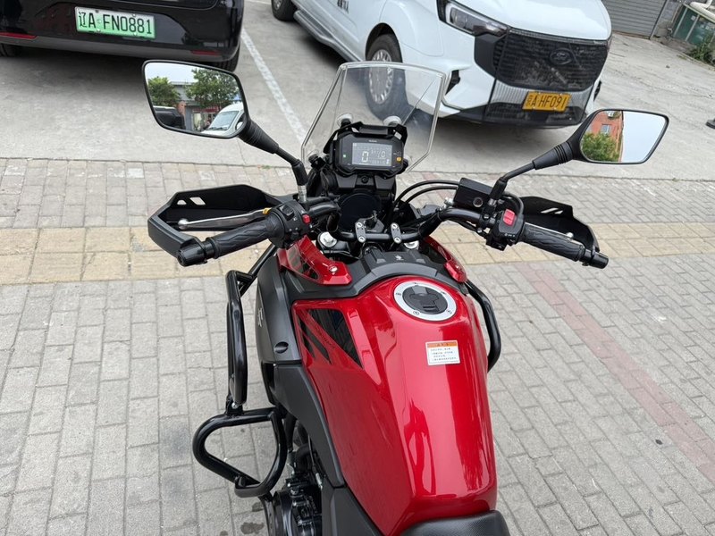 二手豪爵铃木DL250