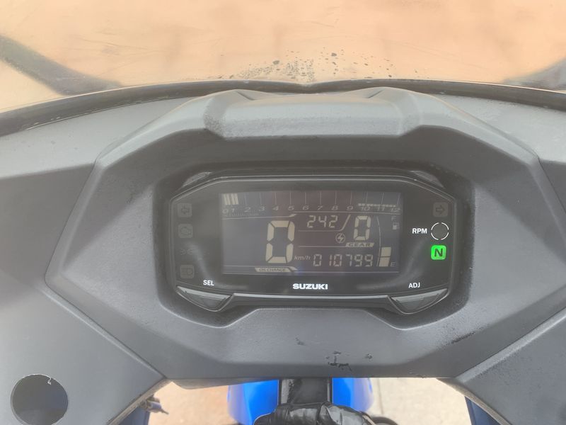 二手济南铃木极客飒 Gixxer 155