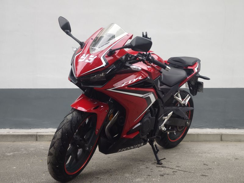 二手本田CBR400R