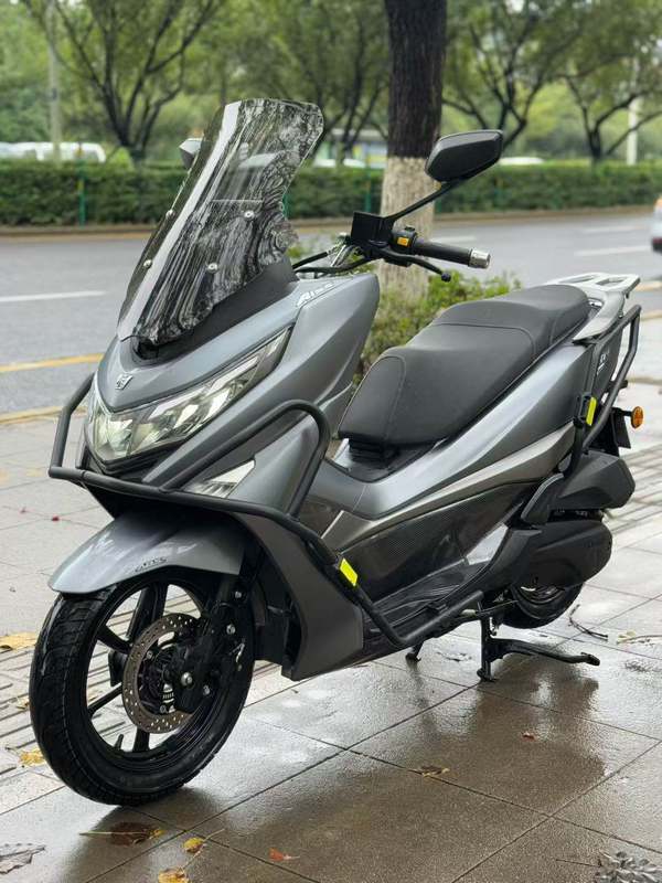 二手豪爵UHR150
