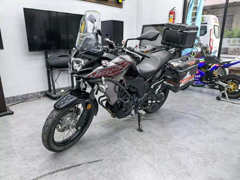 二手川崎Versys-X 300 