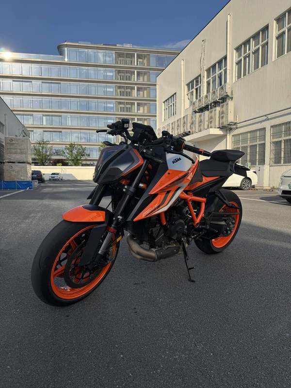 二手KTMR2R1290 Super Duke