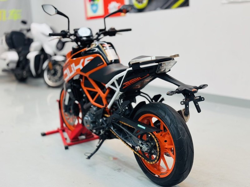 二手KTMR2R390 Duke
