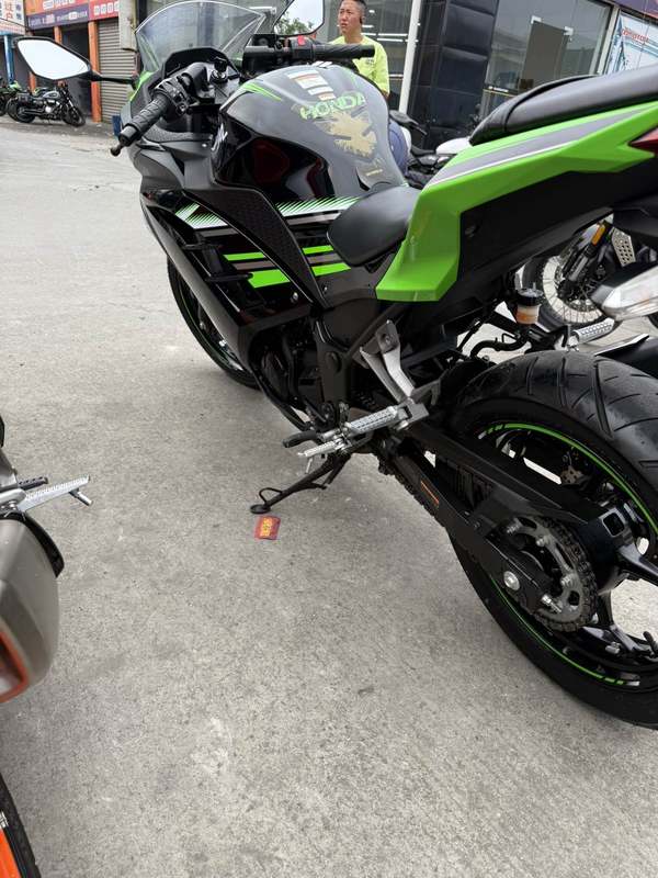 二手川崎Ninja 250
