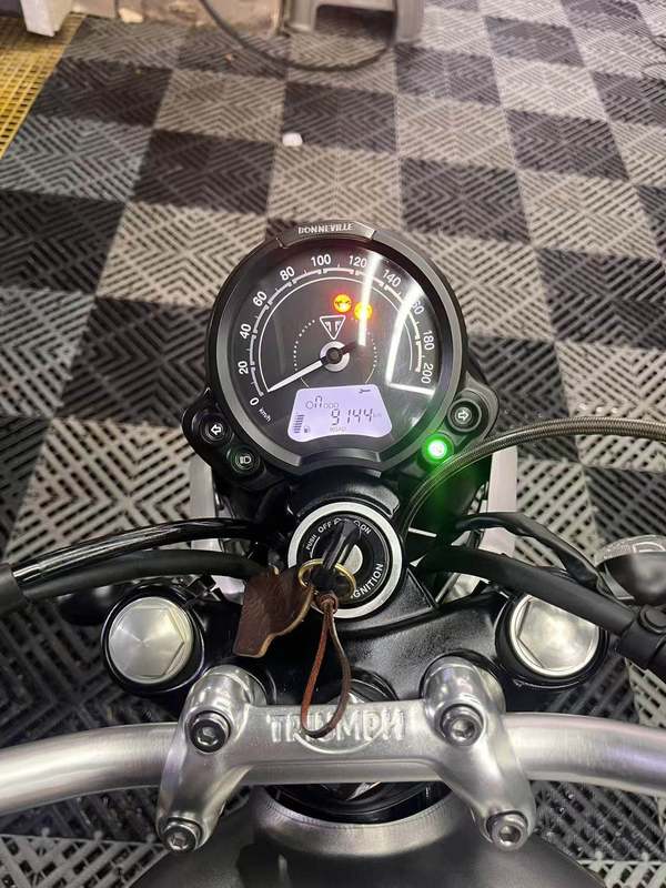 二手凯旋Speed Twin 900