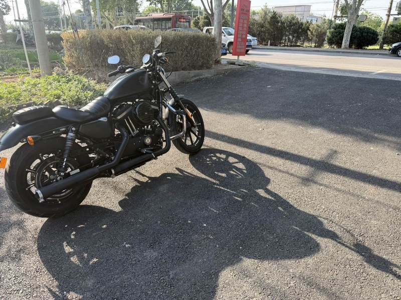二手哈雷戴维森Iron883 硬汉