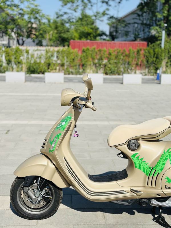 二手VESPA946