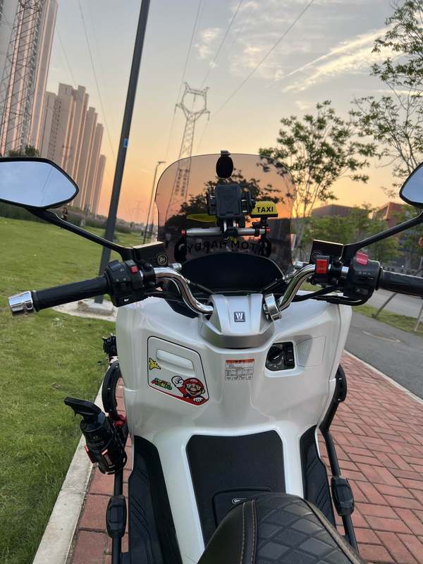 二手豪爵UHR150