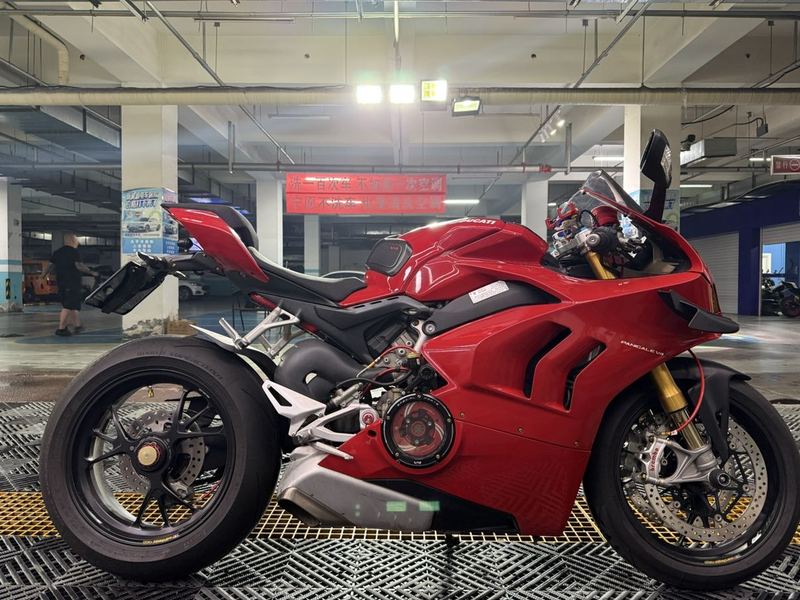二手杜卡迪Panigale V4