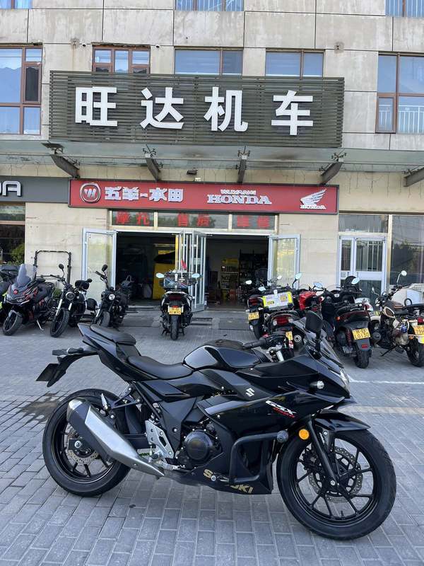 二手豪爵铃木GSX250R
