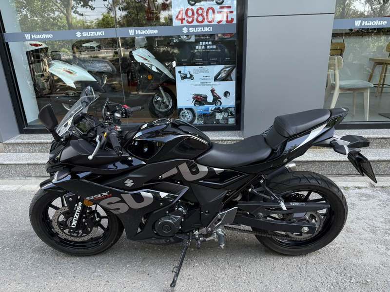 二手豪爵铃木GSX250R