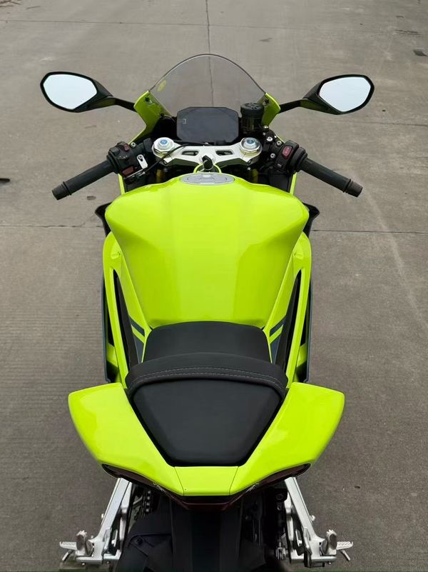 二手张雪机车500RR
