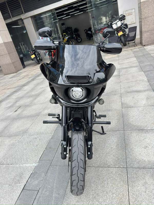 二手哈雷戴维森路威 Low Rider S