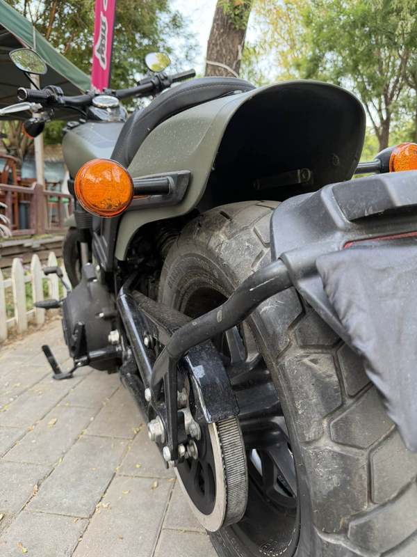 二手哈雷戴维森肥霸 Fat Bob