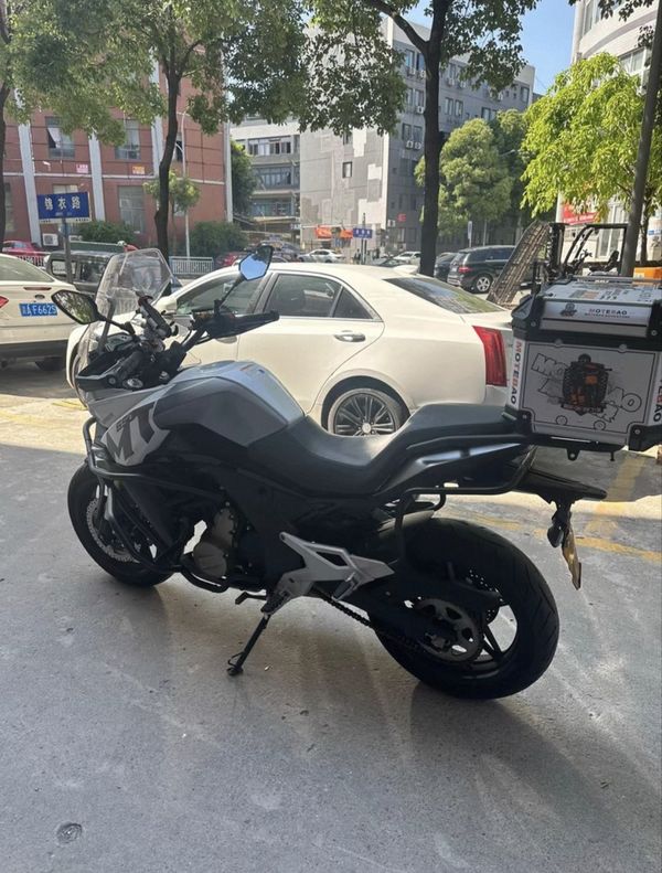 二手春风650MT