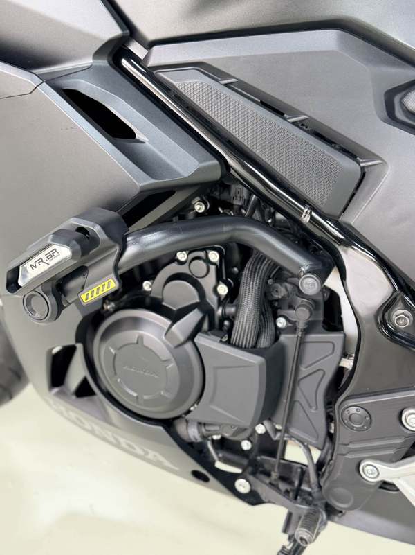 二手本田CBR400R