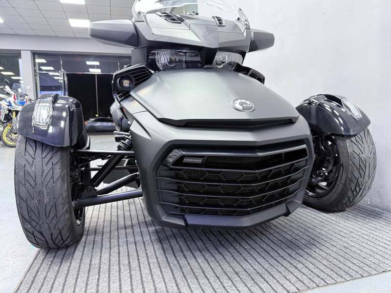 二手庞巴迪Spyder F3 