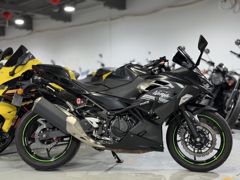 二手川崎Ninja 400